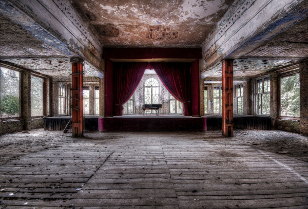 LOST PLACES 