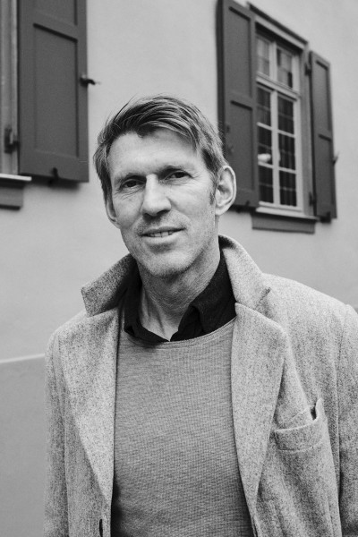 EIN TORWART-TRAINER, DER SCHULE MACHT 