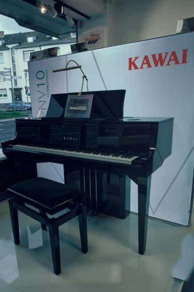 KLAVIERE, FLÜGEL, DIGITALPIANOS: TASTENKOMPETENZ 