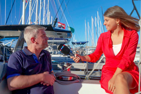 Sportreporterinnen am Nürburgring 