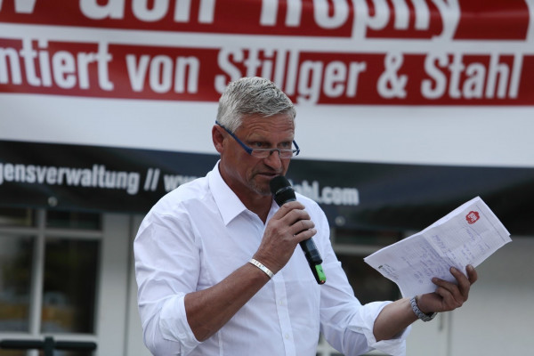 SCHLAGFERTIG 